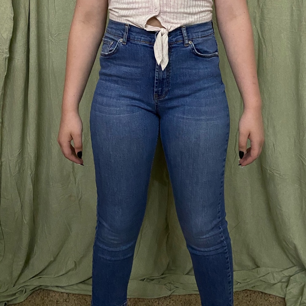High Waisted Jeans